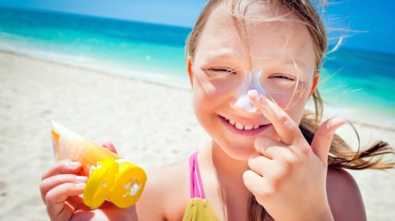 Masih dianggap Sepele, Ternyata Ini Manfaat Sunscreen Bagi Kecantikan Kulit Wajah